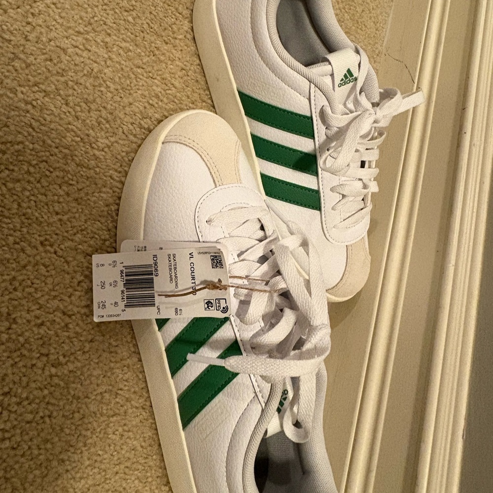 Adidas VL Court 2.0 White and Green Sneakers - Picture 4 of 4